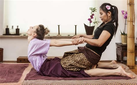 Massage sensuel complet du corps Massage érotique Boisbriand